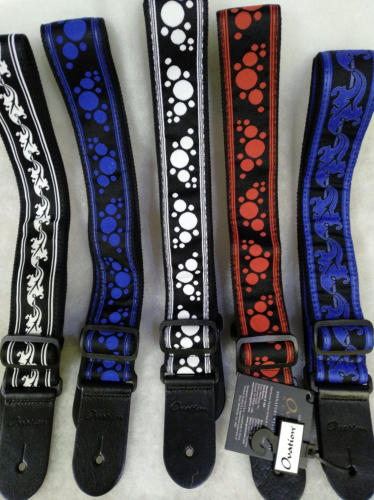 Der Gitarrengurt gehört zum wichtigsten Gitarrenzubehör.